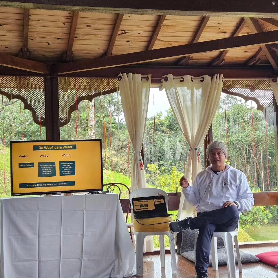 Grupo reunido em convenção no Seva Ashram
