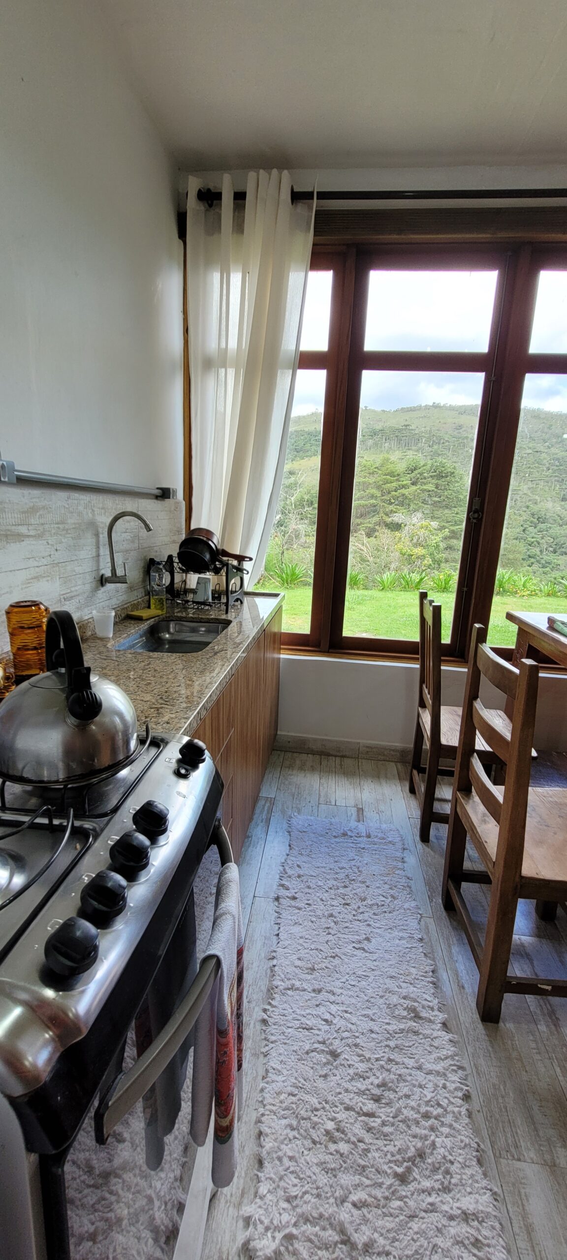 Cozinha equipada do chalé Sevak 4